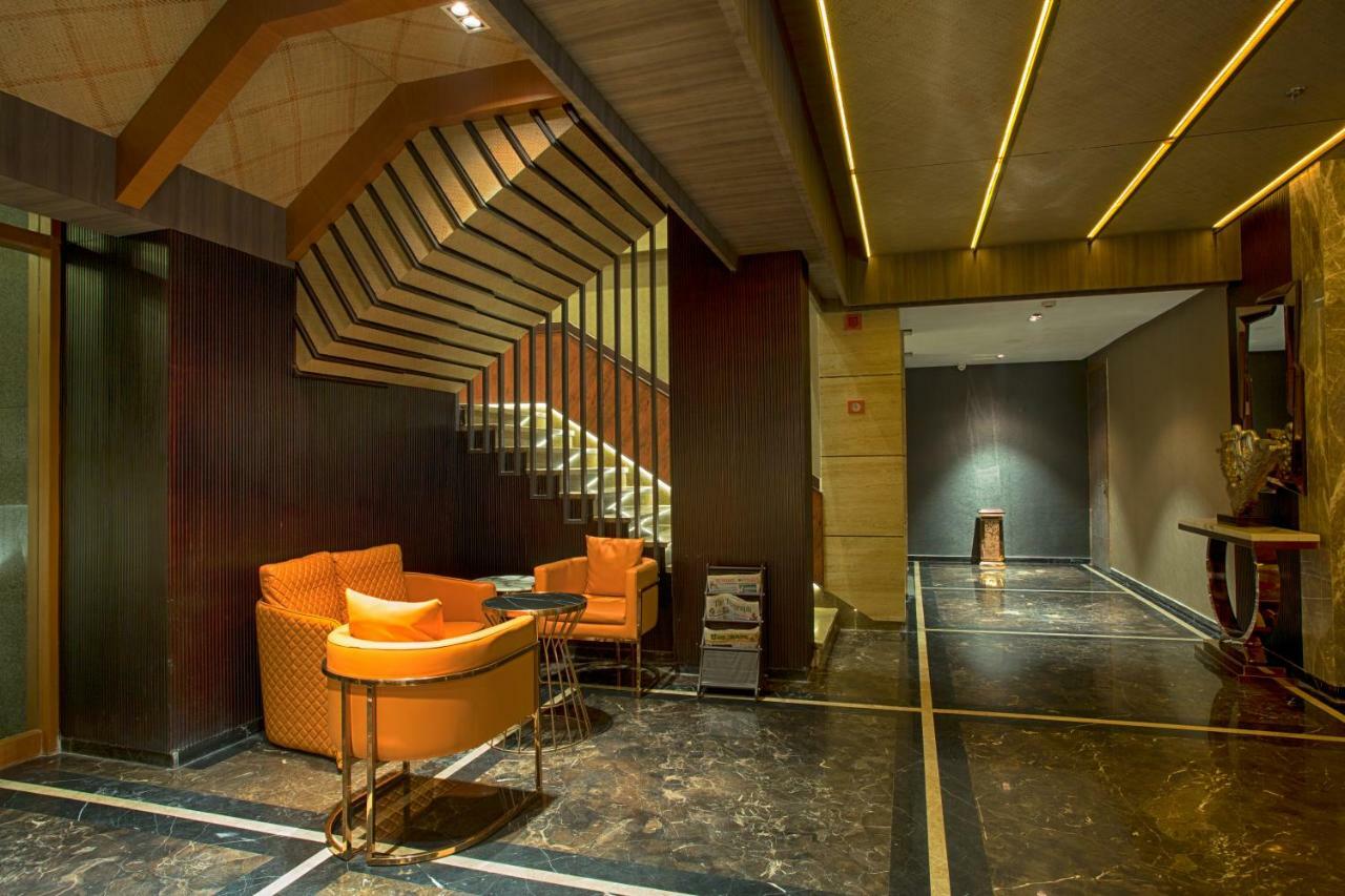 Four Vedas Hotel & Resort Siliguri Exteriör bild
